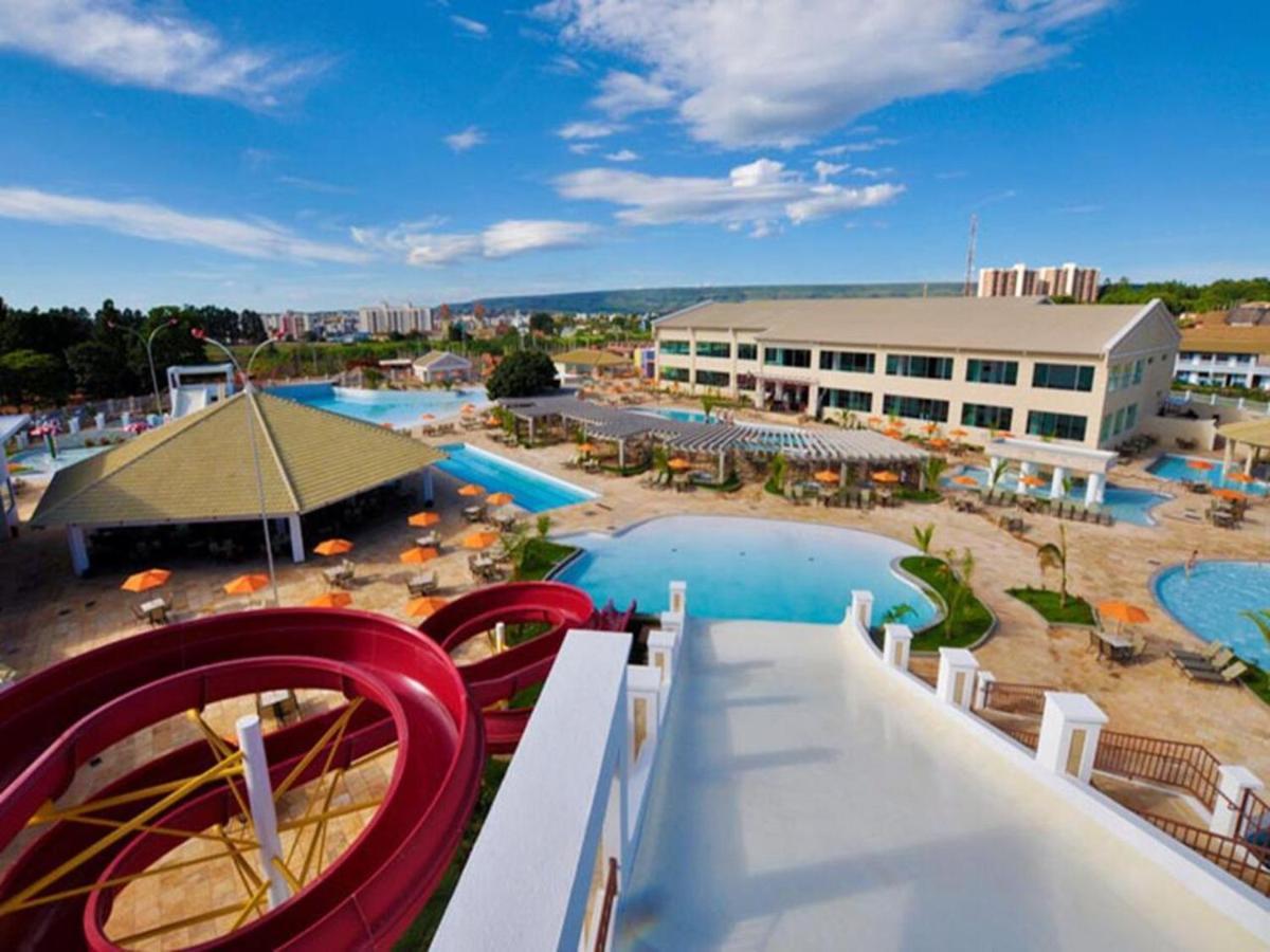 Lacqua Diroma 2 Flats Unidos Com 2 Suites E Banheiro Social Extra Caldas Novas Εξωτερικό φωτογραφία
